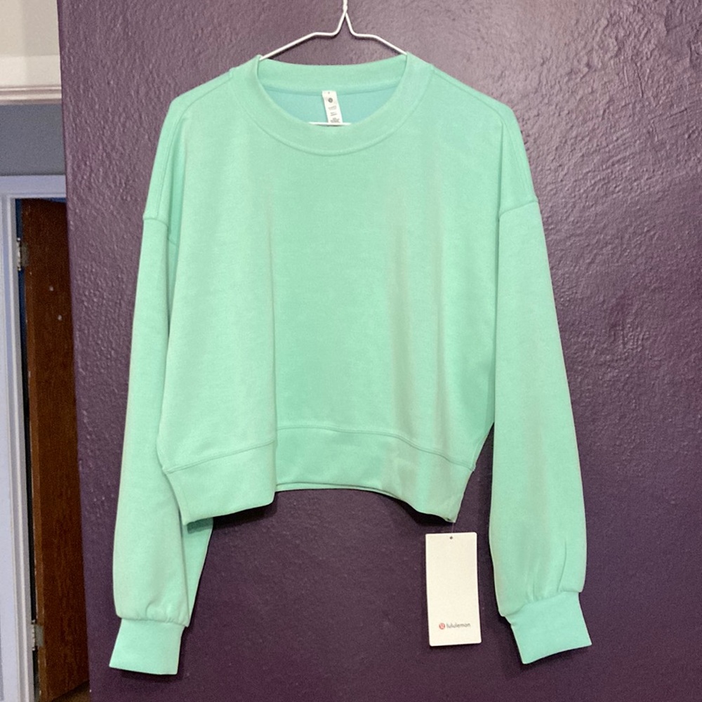 Lululemon crewneck sweater oversized crop
